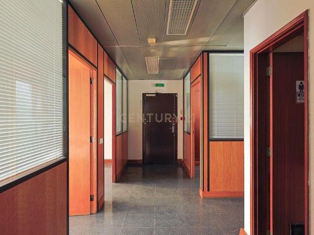 Escritório alugar em Lisboa