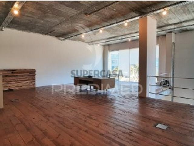 Escritório venda em Ajuda, Lisboa