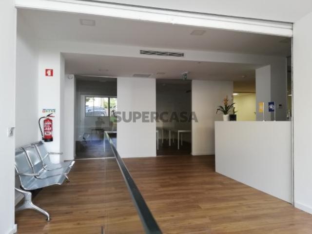Escritório venda em Santa Cruz Do Bispo, Porto