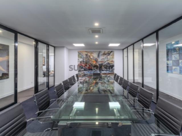 Escritório venda em Santo António, Lisboa