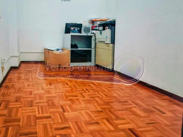 Escritório venda em Cais de Vila Franca de Xira, Vila Franca De Xira