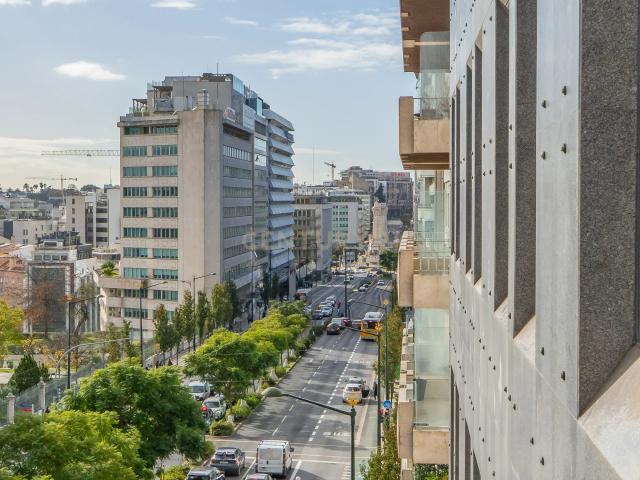 Escritório alugar em Avenidas Novas, Lisboa
