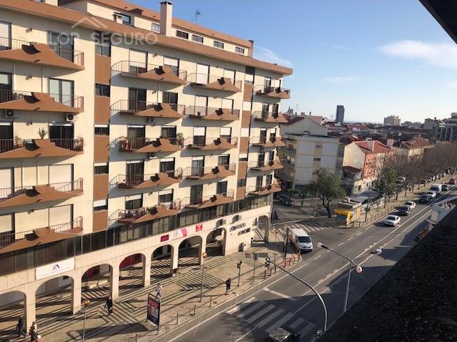 Escritório alugar em Alverca Do Ribatejo, Lisboa