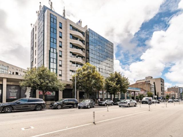 Escritório venda em Porto, Cedofeita