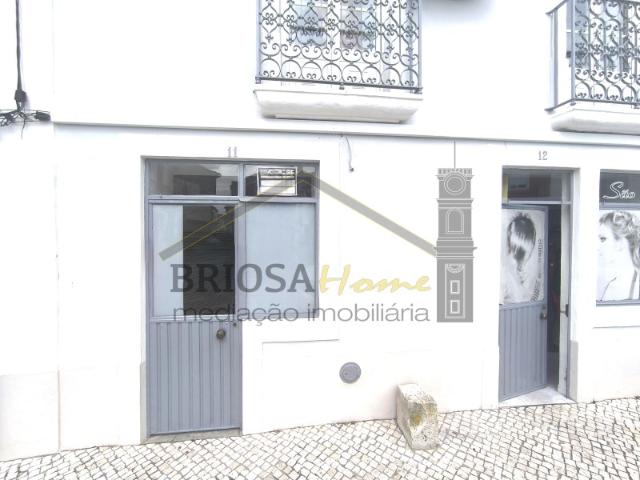 Escritório alugar em Coimbrã, Cernache