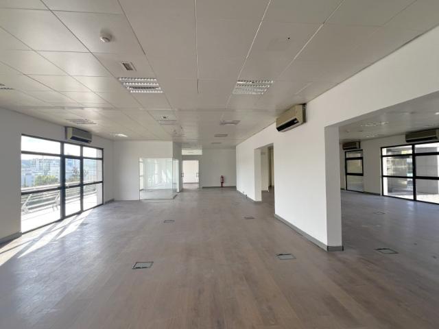 Escritório alugar em Núcleo Urbano Histórico de Algés, Oeiras