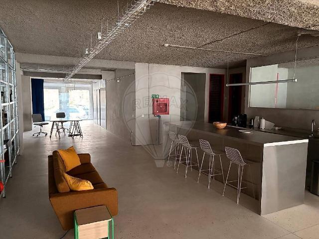 Escritório alugar em São Lázaro, Porto
