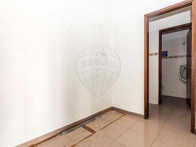 Escritório alugar em São Gabriel, Setúbal