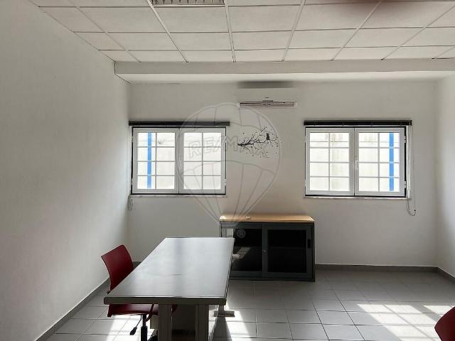Escritório alugar em Urra, Portalegre