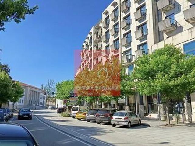 Escritório alugar em Santo Tirso, Porto