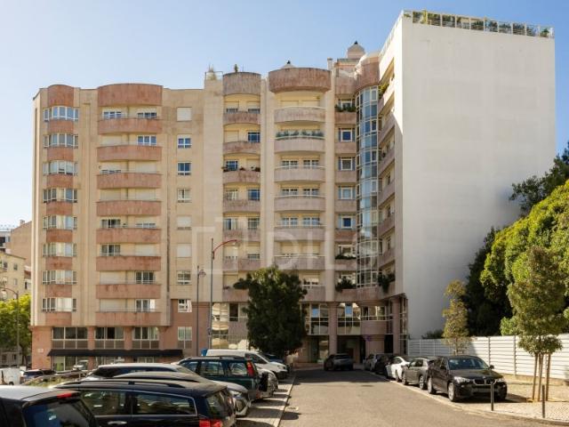 Escritório alugar em Alvalade, Lisboa