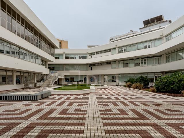 Escritório alugar em Quinta do Lambert, Lisboa