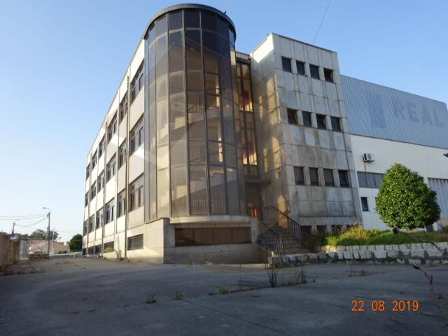 Escritório alugar em Santa Cruz Do Bispo, Porto