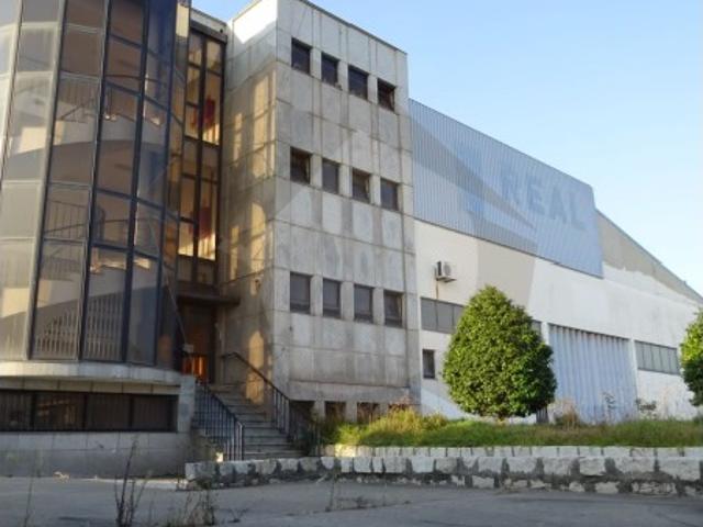 Escritório alugar em Santa Cruz Do Bispo, Porto