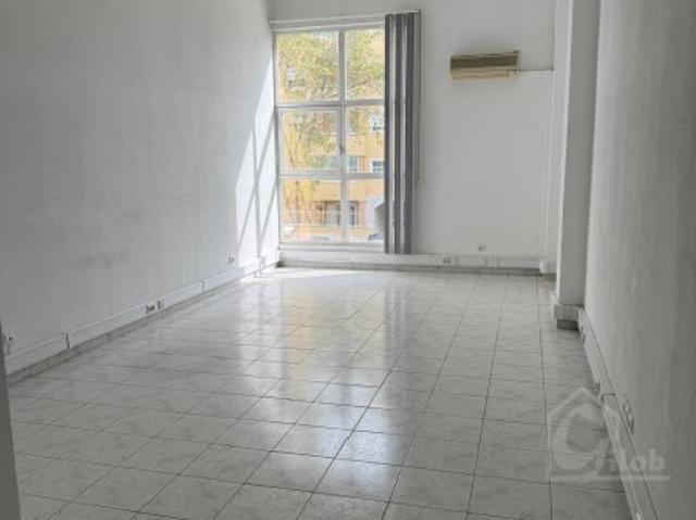 Escritório alugar em Carcavelos e Parede, Cascais