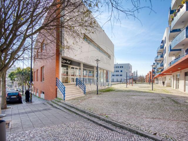 Escritório venda em São Francisco Xavier, Lisboa