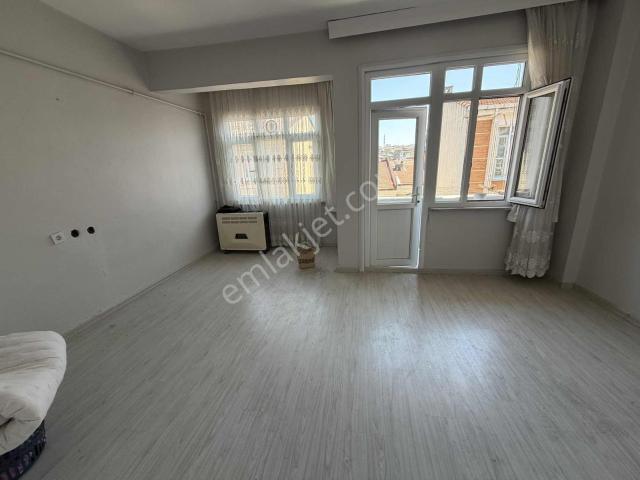 Esenler, İstanbul içerisinde satılık mülk