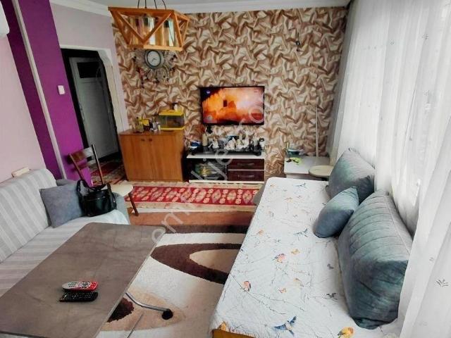 Karabağlar, İzmir içerisinde satılık mülk