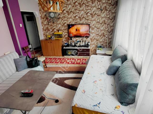 Karabağlar, İzmir içerisinde satılık mülk