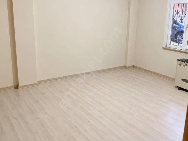 Esentepe Mahallesi, Sultangazi içerisinde kiralık mülk