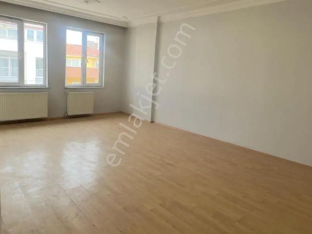 Esentepe Mahallesi, Tepebaşı içerisinde kiralık mülk