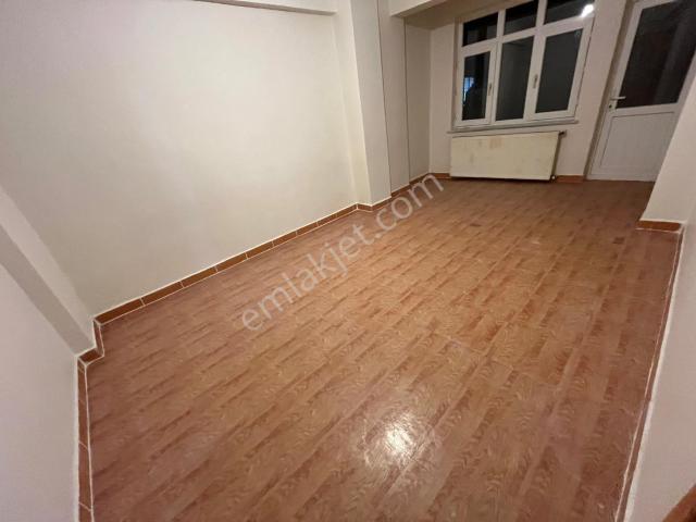 Esentepe Mahallesi, Sultangazi içerisinde kiralık mülk