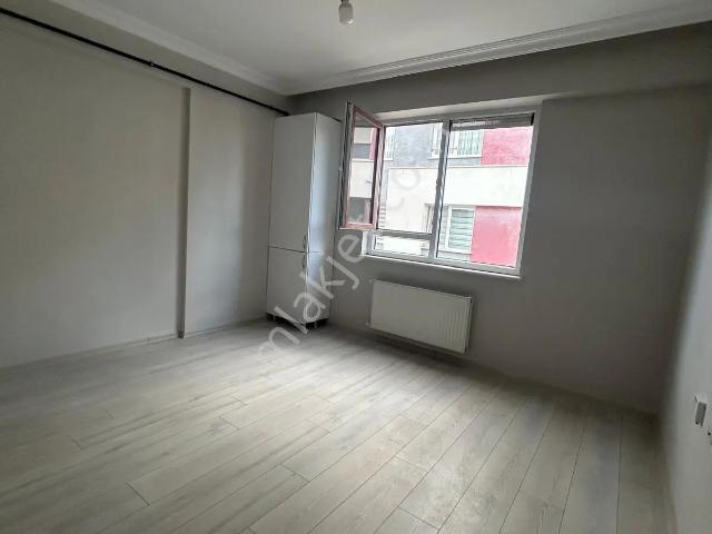 Esentepe Mahallesi, Tepebaşı içerisinde kiralık mülk