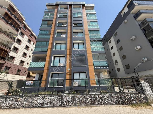 Çiğli, İzmir içerisinde satılık mülk