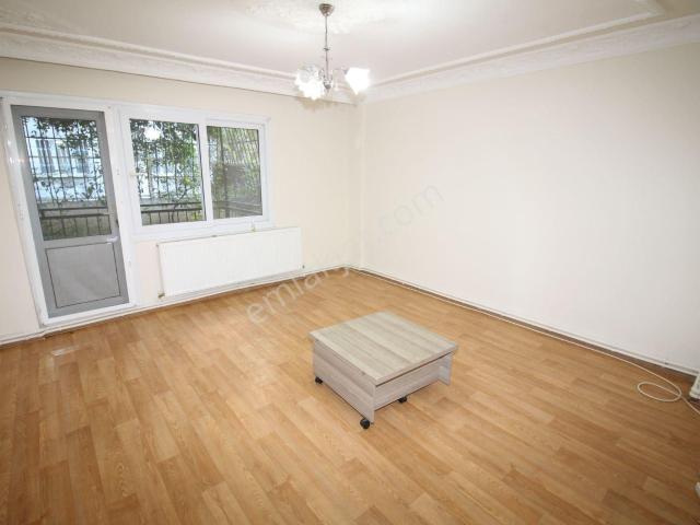 Karabağlar, İzmir içerisinde kiralık mülk