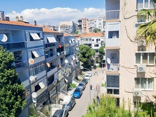 Karabağlar, İzmir içerisinde kiralık mülk