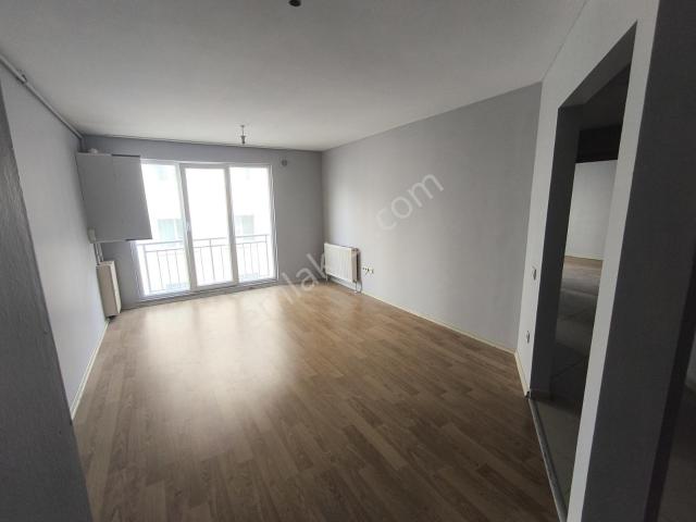 Cumhuriyet Mahallesi, Esenyurt içerisinde kiralık mülk