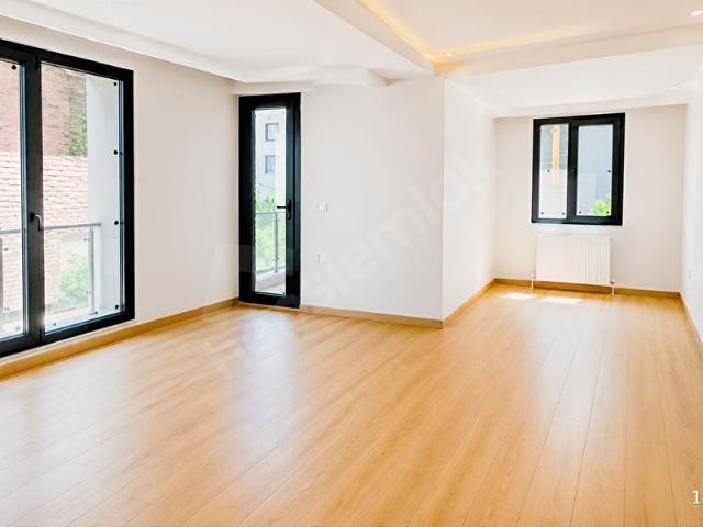 İstanbul içerisinde satılık mülk