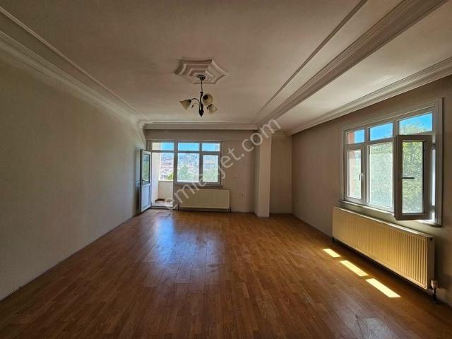 Esenyurt, Mehterçeşme Mahallesi içerisinde satılık Daire