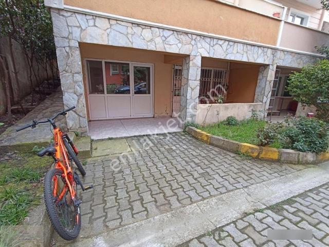 Yenikent Mahallesi, Esenyurt içerisinde kiralık mülk