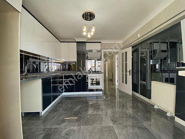 İstanbul içerisinde satılık mülk