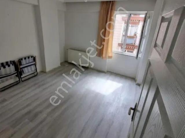 Saadetdere Mahallesi, Esenyurt içerisinde kiralık mülk