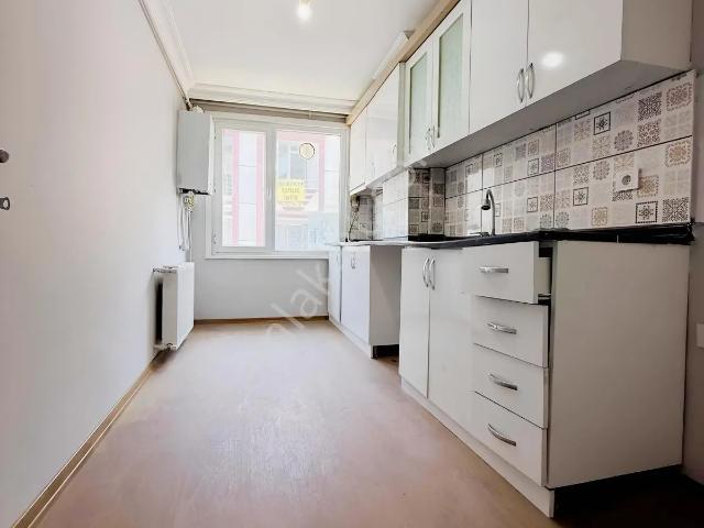 İncirtepe Mahallesi, Esenyurt içerisinde kiralık mülk