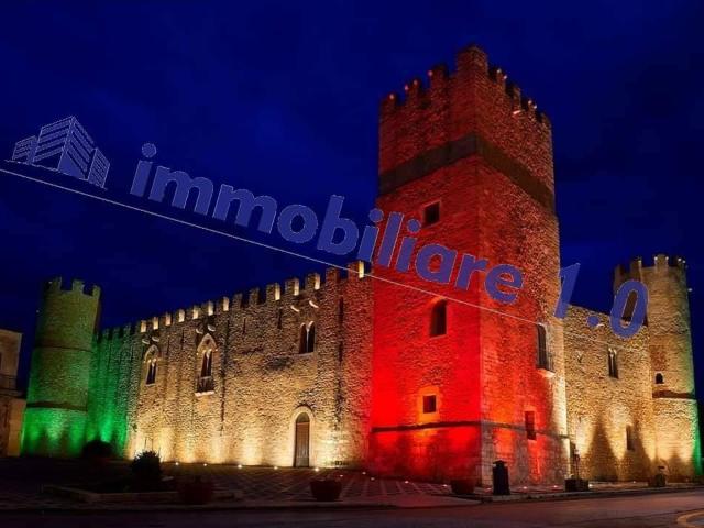 Locale Commerciale in affitto a Alcamo Marina, Alcamo