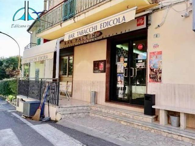 Locale Commerciale in affitto a Fara Sabina, Lazio