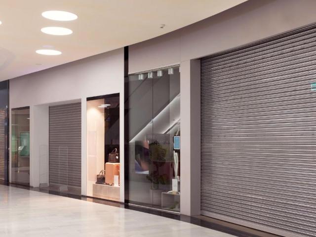 Locale Commerciale in affitto a Livorno