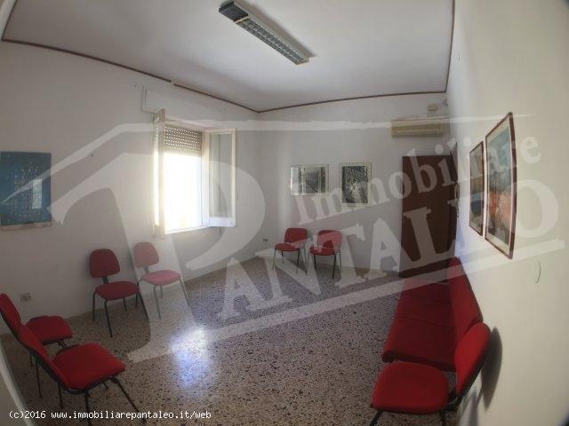 Locale Commerciale in affitto a Marsala, Sicilia
