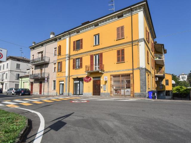 Locale Commerciale in affitto a Noceto, Reggio Emilia