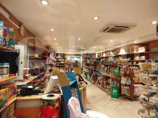 Locale Commerciale in affitto a Puglia, Foggia