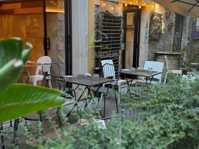 Locale Commerciale in vendita a Marche, Ascoli Piceno