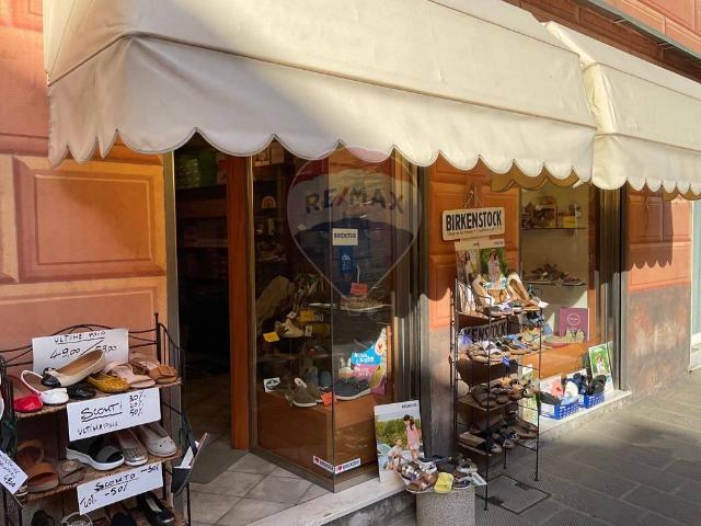 Locale Commerciale in vendita a Cian do lô, Camogli