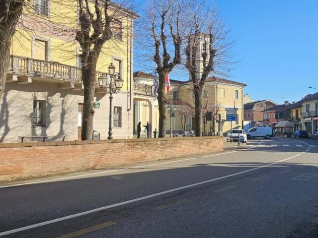 Locale Commerciale in vendita a Piemonte, Torino