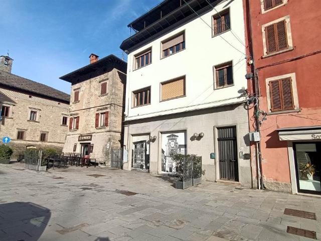 Locale Commerciale in vendita a Unione dell'Appennino Bolognese, Castiglione Dei Pepoli