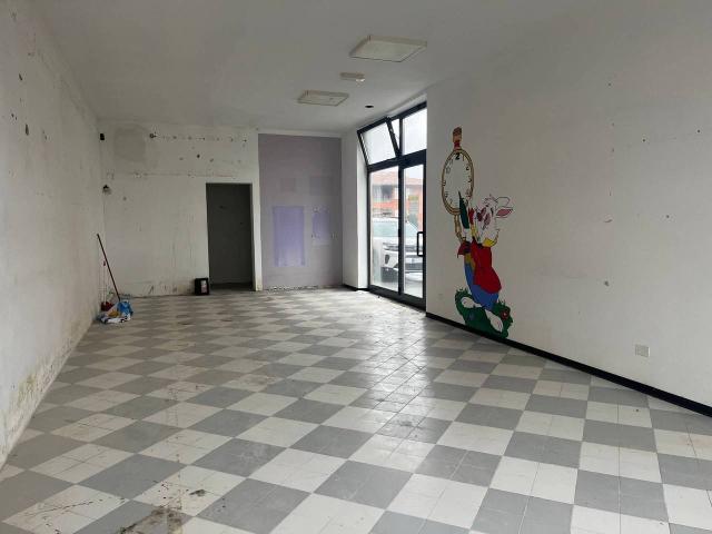 Locale Commerciale in vendita a Unione dei Comuni Circondario dell'Empolese Valdelsa, Cerreto Guidi