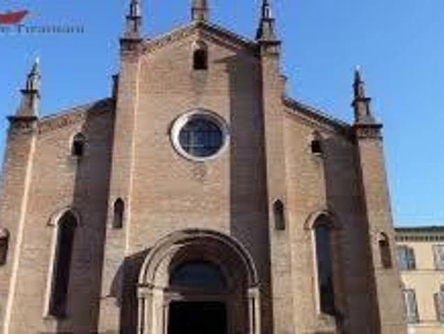 Locale Commerciale in vendita a Fiorenzuola D'arda, Reggio Emilia