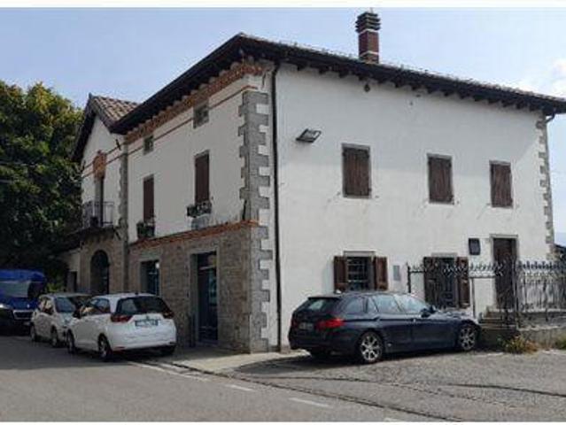 Locale Commerciale in vendita a Unione dei comuni del Distretto Ceramico, Frassinoro